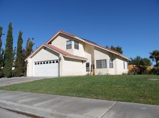 104 Barbara Ave, Ridgecrest, CA 93555