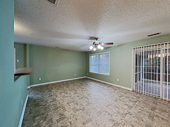 5th image of 13516 Plowstone Ct