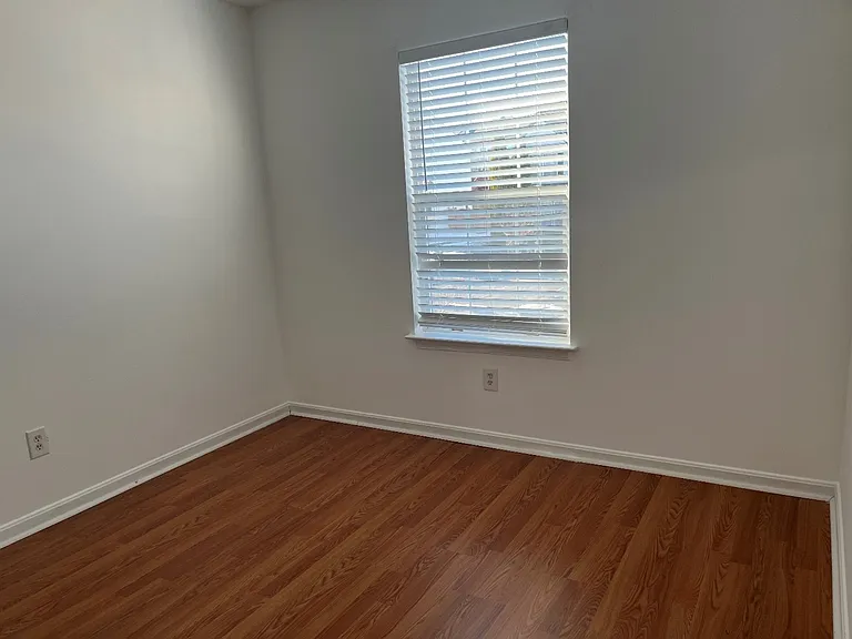 16931 Toms River Loop — Photo 24