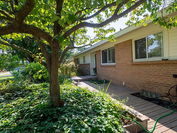 3rd image of 1730 Andrew St SE