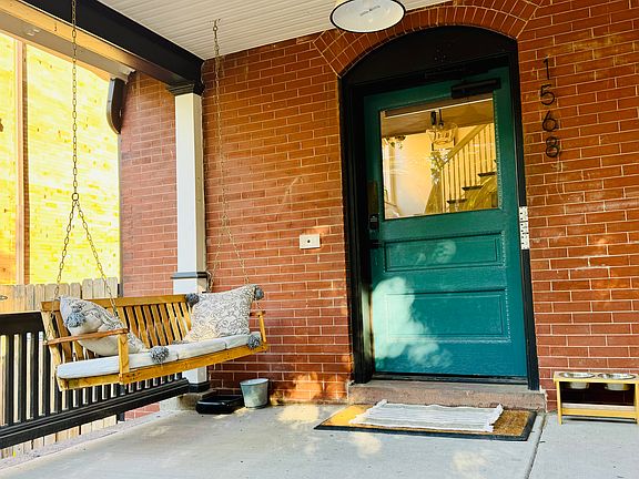 4th image of 1568 Vine St APT 6