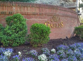 10703 Hampton Mill Ter APT 100, Rockville, MD 20852