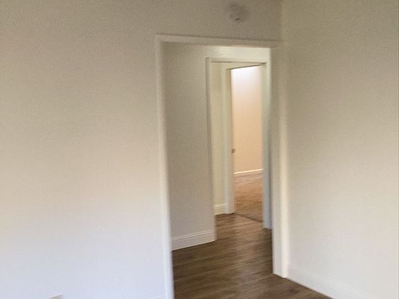 4th image of 1013 Meier Dr Unit A