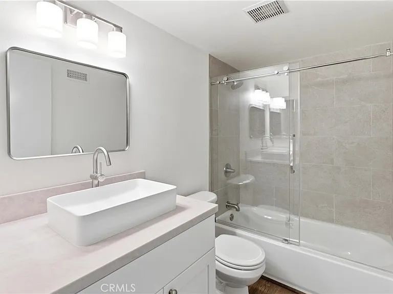 26058 Serrano Ct — Photo 17