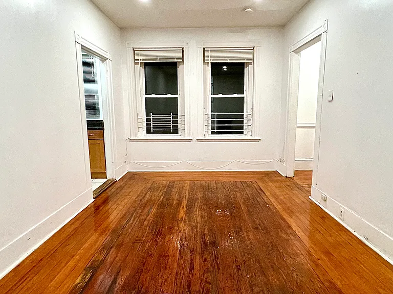 4 Centre St #1 — Photo 6