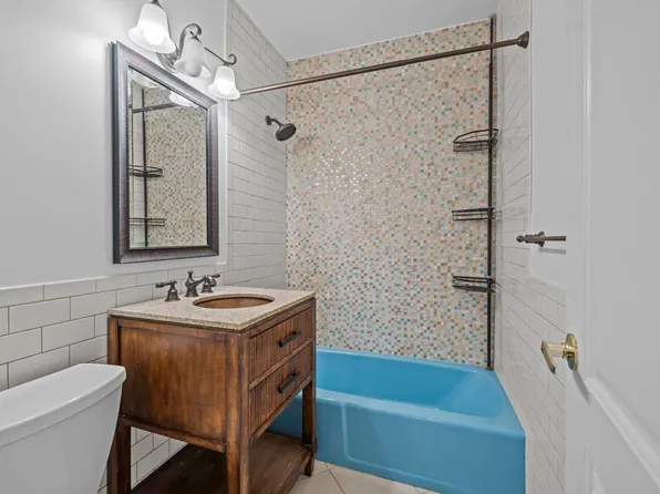 2400 Johnson Avenue image 13 of 24