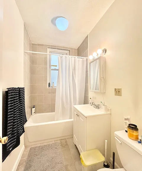 1411 Commonwealth Ave — Photo 4