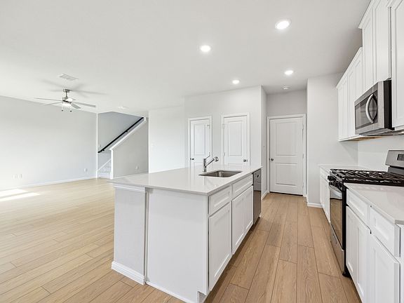 6th image of this home