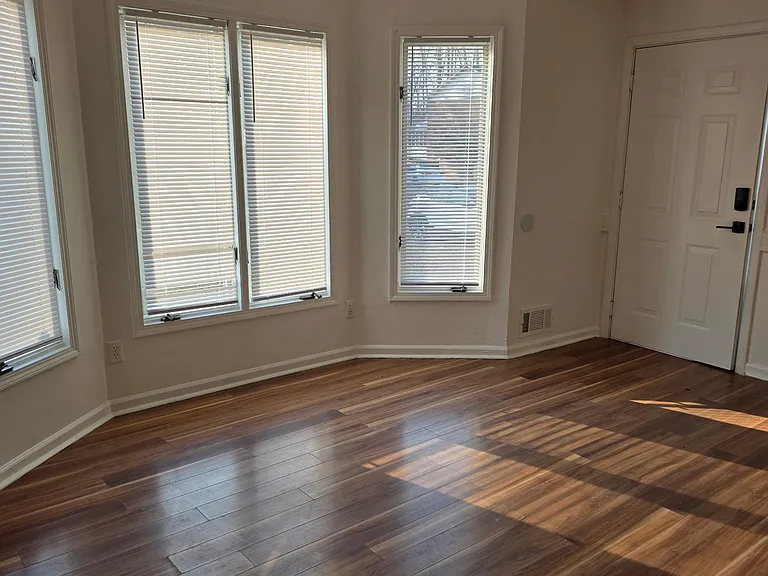 2603 Golfview Ter SE — Photo 5