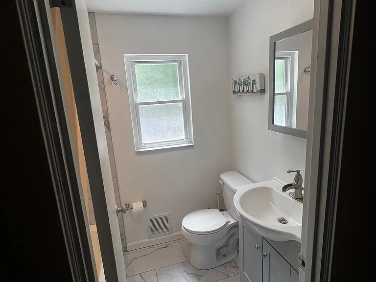 220 Mount Lebanon Blvd — Photo 5