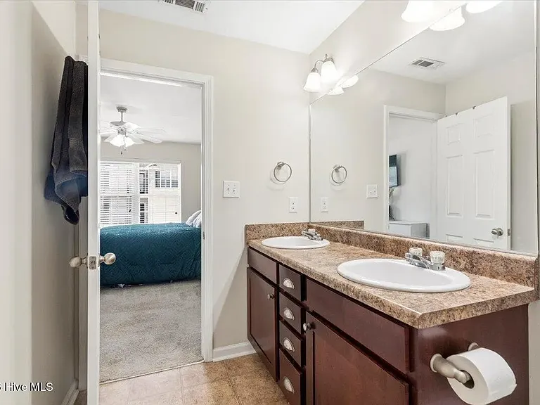 2047 Reserve Ln — Photo 18
