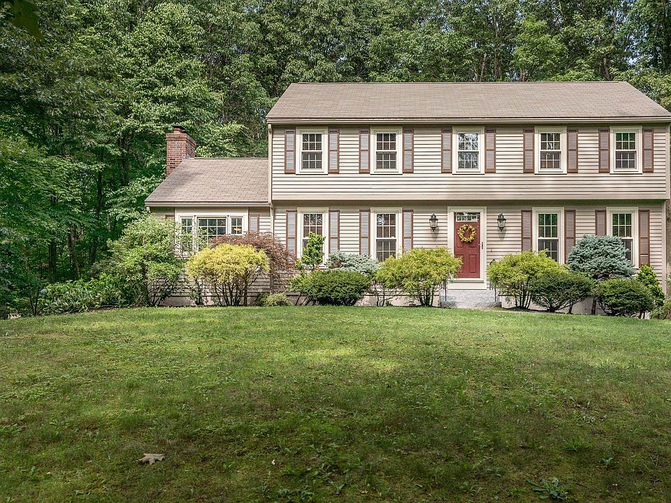 15 Village Brook Lane, Derry, NH 03038 Zillow