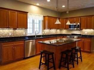 13 Morse Cir, Shirley, MA 01464