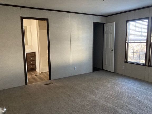 4th image of 337 Oakhill Ct