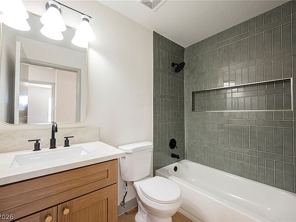 4th image of 2329 Fields St