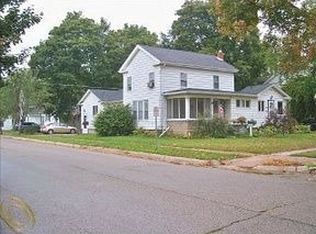 807 N Madison St, Lapeer, MI