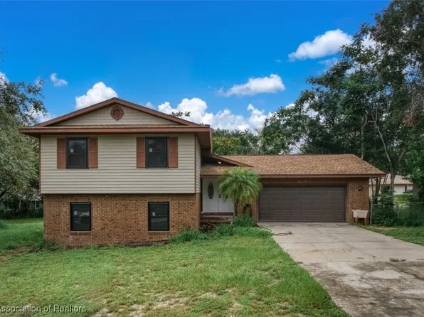 425 Taseschee Dr, Sebring, FL 33870