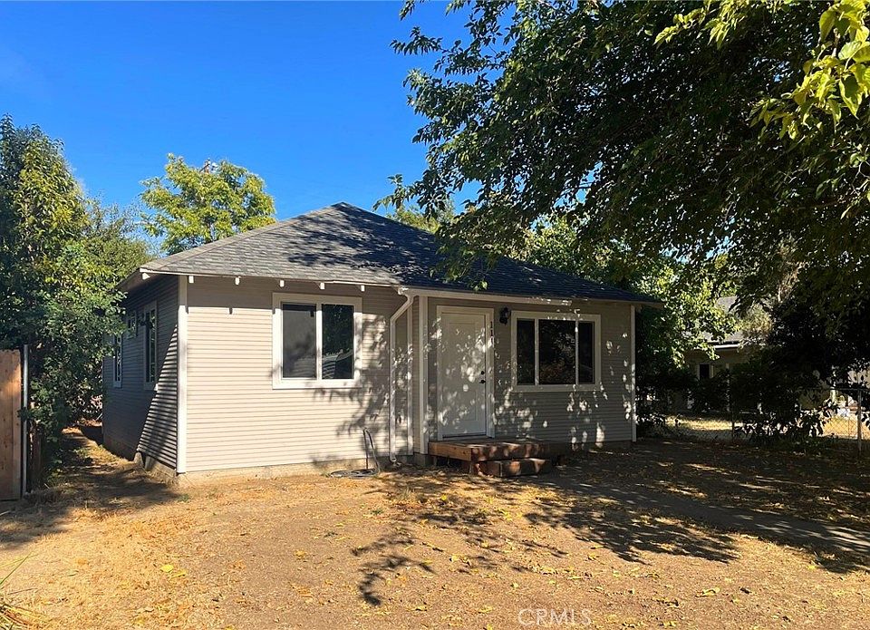 1st image of 114 Mariposa Ave