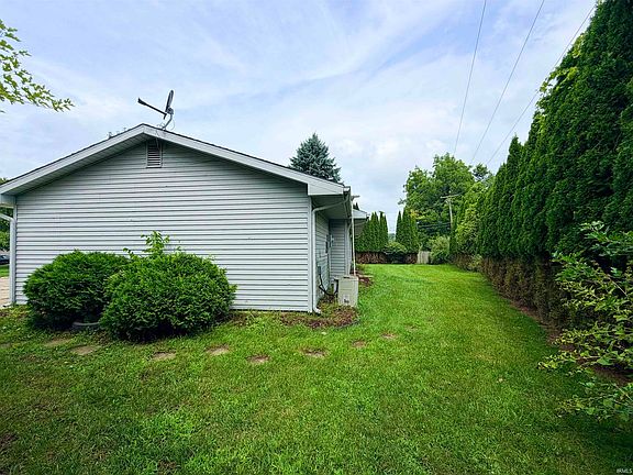 5th image of 1517 Knoll Crest Dr
