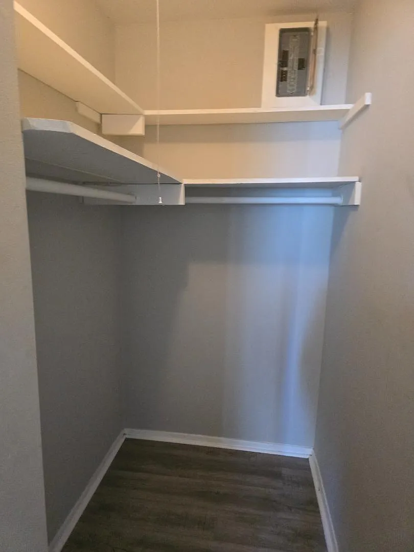 Unit Photo - 3320 Greenwood Blvd #5