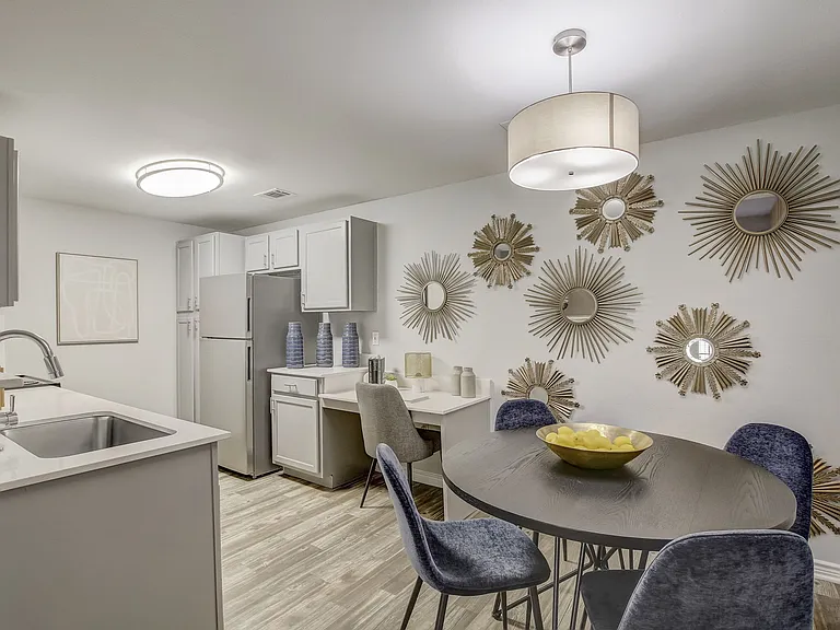 Oasis at Plum Creek Apartments — Photo 27