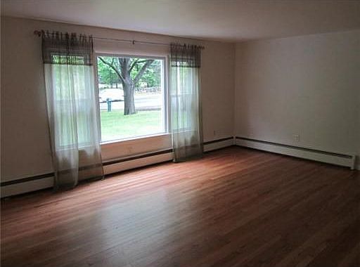 2nd image of 724 Blooming Grove Tpke