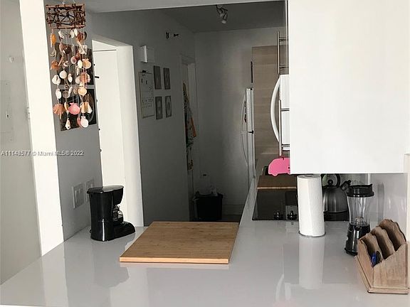 4th image of 1255 Collins Ave APT 508