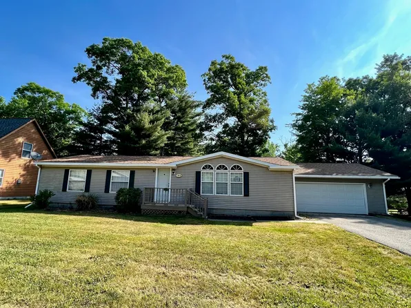 146 Cambrian Dr #43, Wisconsin Dells, WI 53965