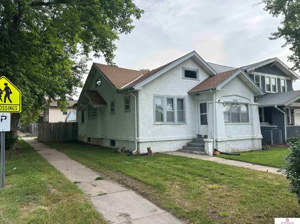 2744 Titus Ave, Omaha, NE 68112