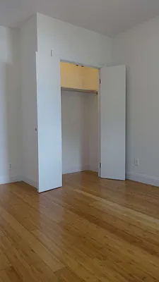 Rented by Grand & Co. | media 17