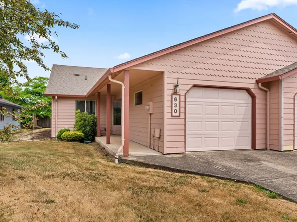 630 Benjamin Ave, Cottage Grove, OR 97424