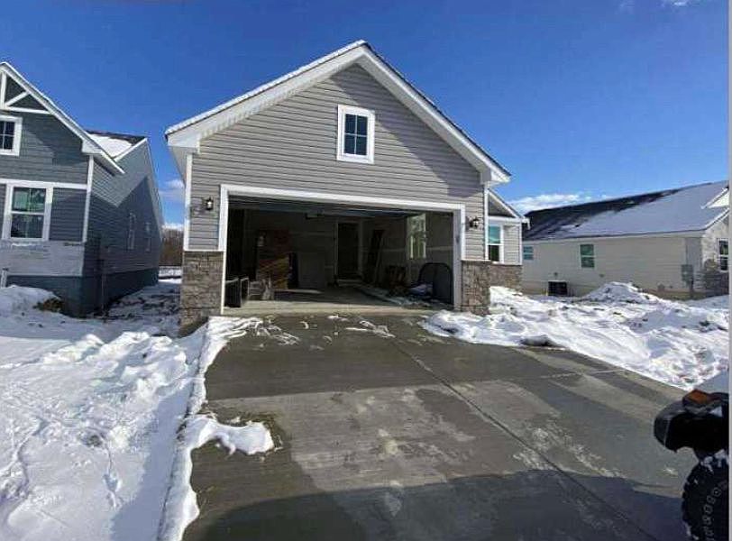 1st image of 178 Massie St