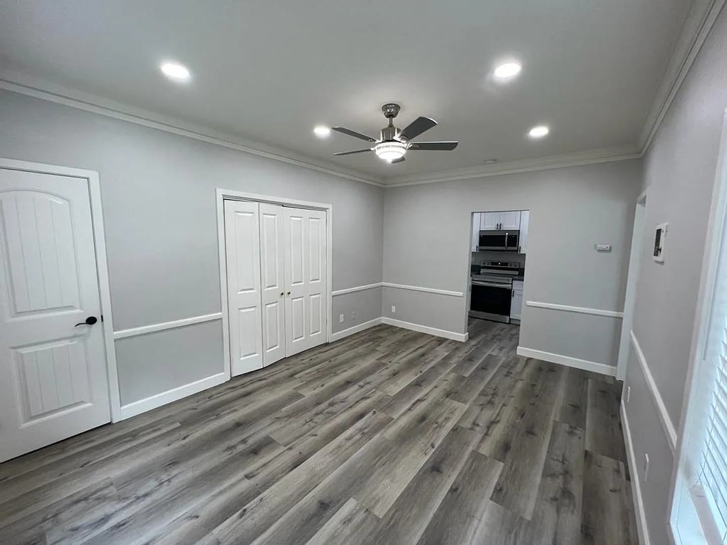 3621 Park Blvd — Photo 2