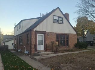 2876 S 46th St, Milwaukee, WI 53219