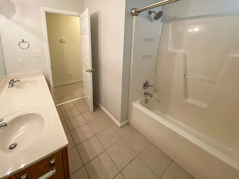 61 Old Wilder Ln — Photo 23