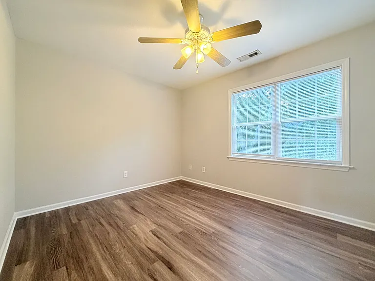 60-2 Rainbow Rd — Photo 9