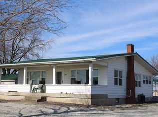 1302 N 2200 East Rd, Shelbyville, IL