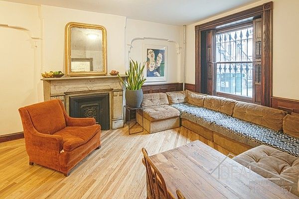 1st image of 22 Brevoort Pl