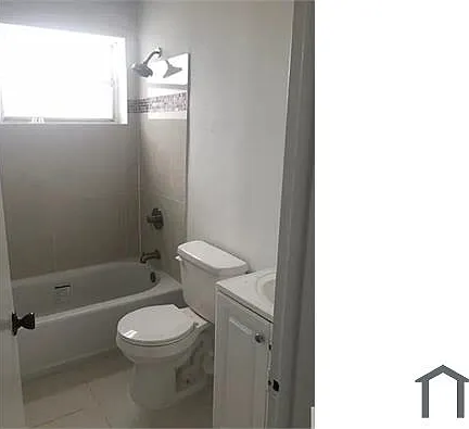 1535 N 24th Ct — Photo 5