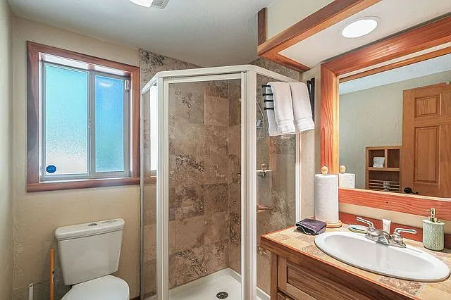 144 Silver Spruce Dr #1 — Photo 8