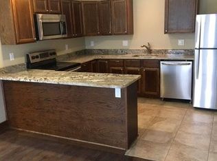 328 N 35th Ave, Omaha, NE 68131