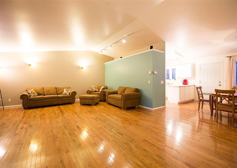 1st image of 3564 Mandeville Loop