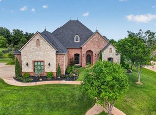 22002 White Pine Cir, Edmond, OK 73003