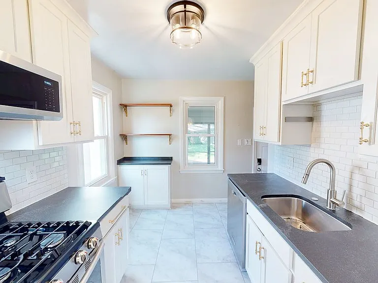 2543 Mount Holyoke Rd — Photo 8