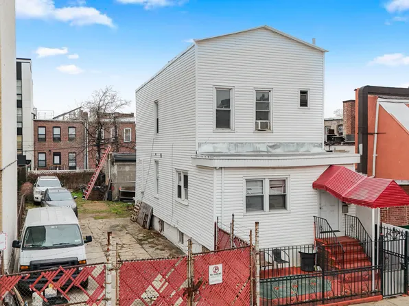 14 East 32nd Street image 4 of 9