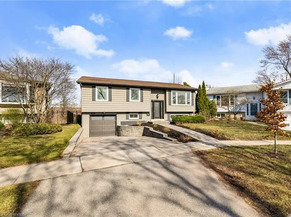 454 Sparling Cres, Burlington, ON L7L 5J4