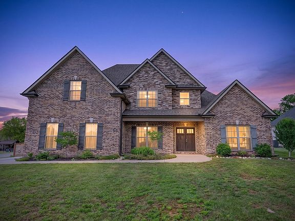 4th image of 1103 Escalade Ct