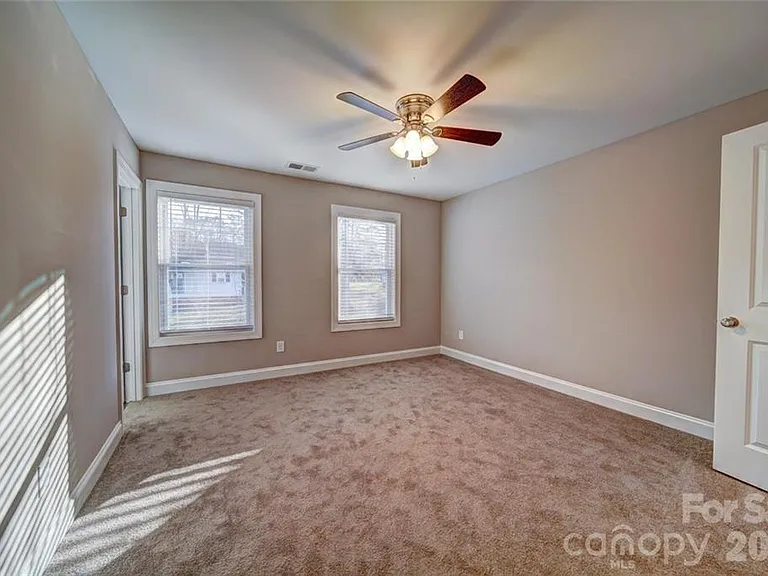 1414 Mason St — Photo 15