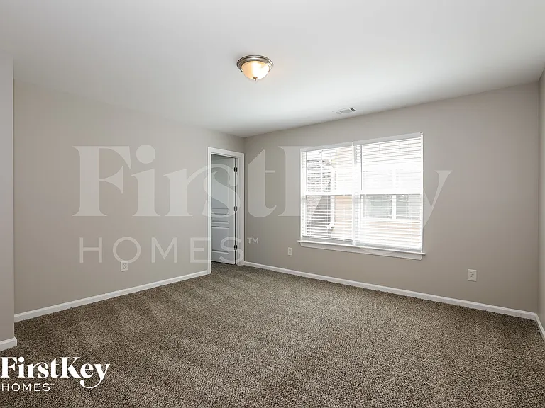 1490 Scenic View Trce — Photo 12