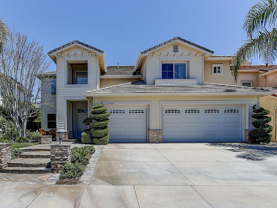 1st image of 27308 Weathersfield Dr